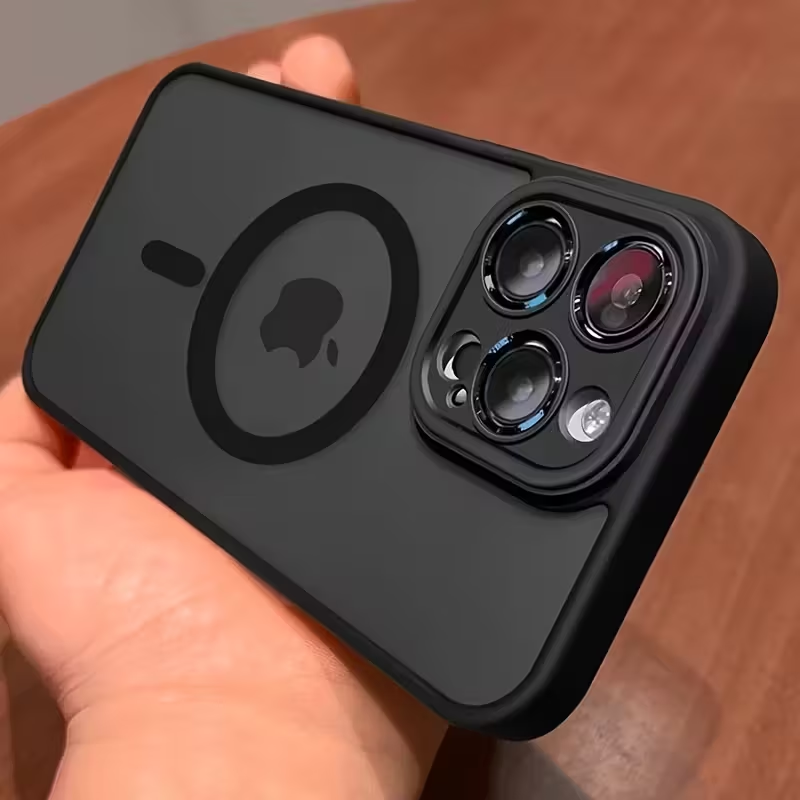 iPhone 16 Pro Max - High-end Magnetic Silicone Protective Case | Matte Semi-transparent Design | Anti-drop and Anti-scuff | Strong Magnetic Adhesion | Lightweight and Comfortable Feel